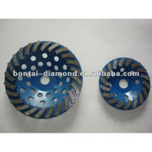 Diamond grinding wheel for concrete